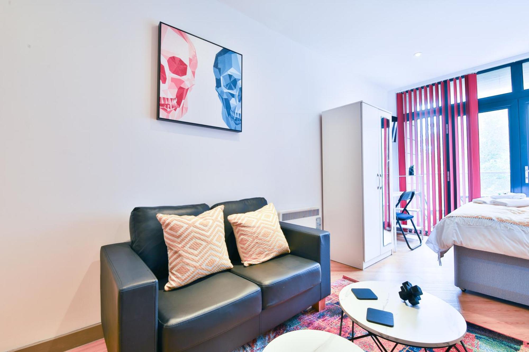 Princess Lofts City Centre Studios With Nespresso Coffee Machines & New Fast Wifi By Stayright Swansea Dış mekan fotoğraf