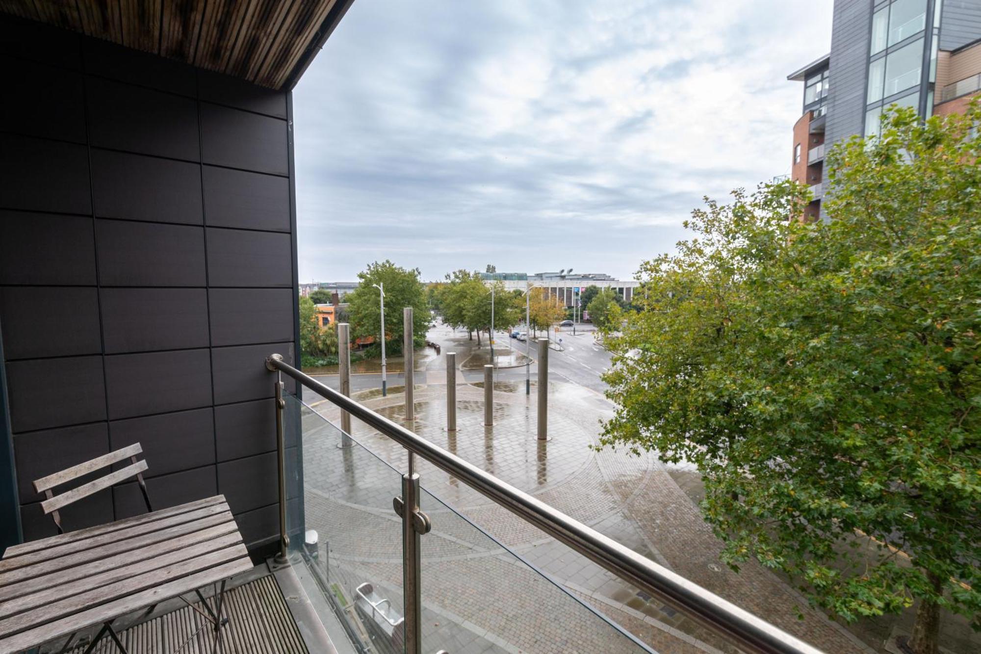 Princess Lofts City Centre Studios With Nespresso Coffee Machines & New Fast Wifi By Stayright Swansea Dış mekan fotoğraf