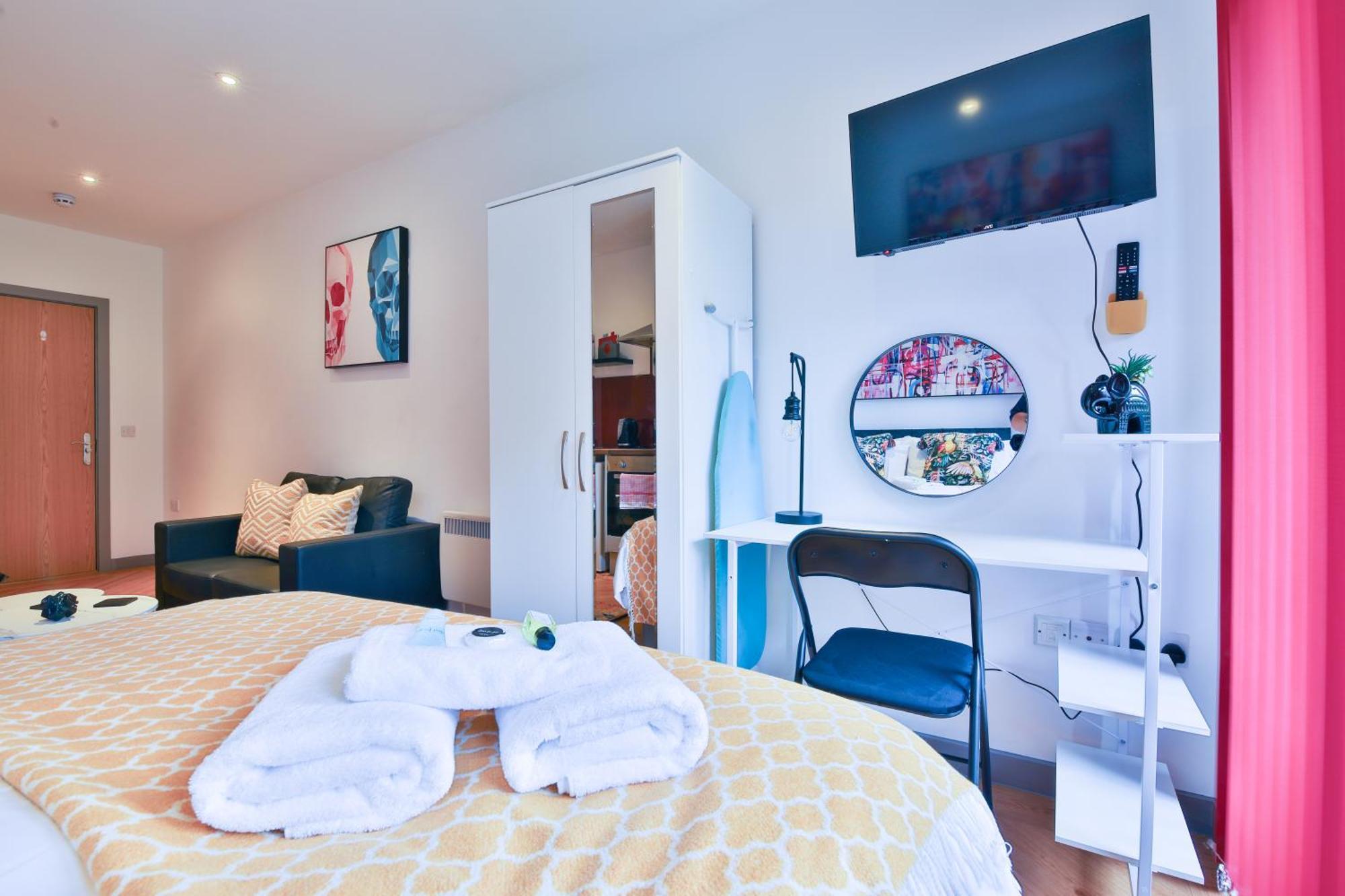 Princess Lofts City Centre Studios With Nespresso Coffee Machines & New Fast Wifi By Stayright Swansea Dış mekan fotoğraf