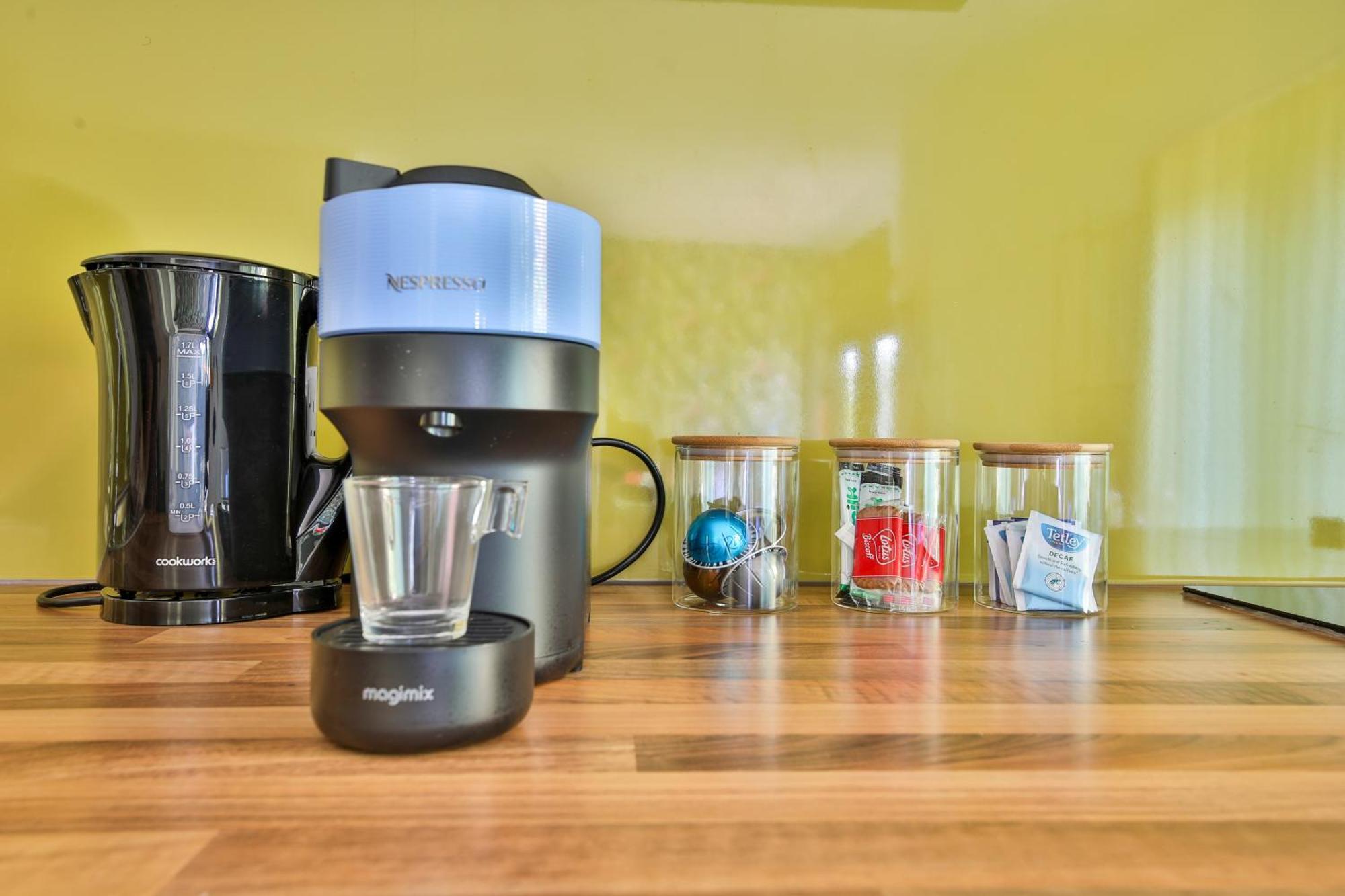 Princess Lofts City Centre Studios With Nespresso Coffee Machines & New Fast Wifi By Stayright Swansea Dış mekan fotoğraf